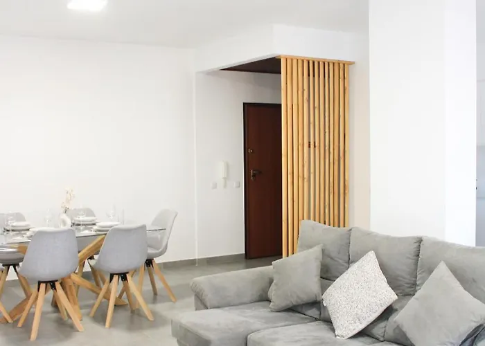 M&m Charming * ラゴス